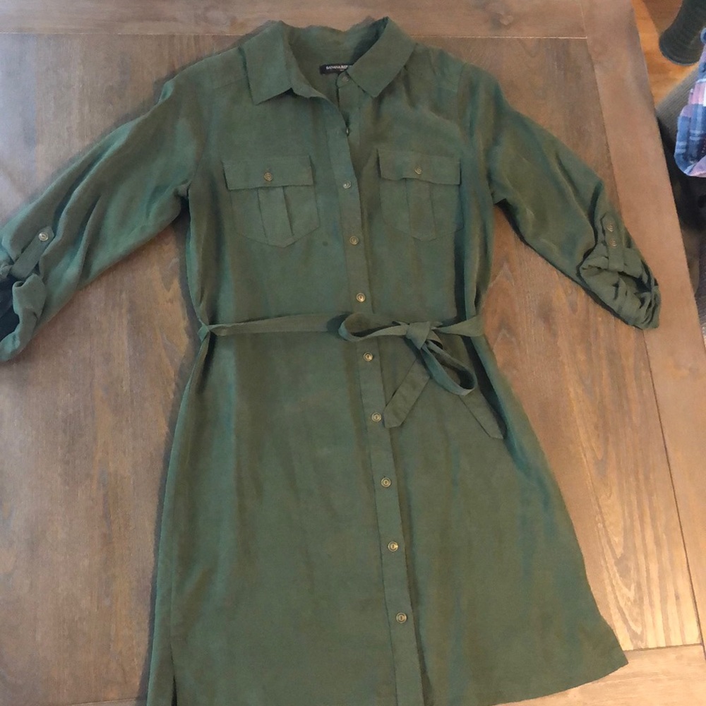 Banana Republic  Dress long Sleeve!